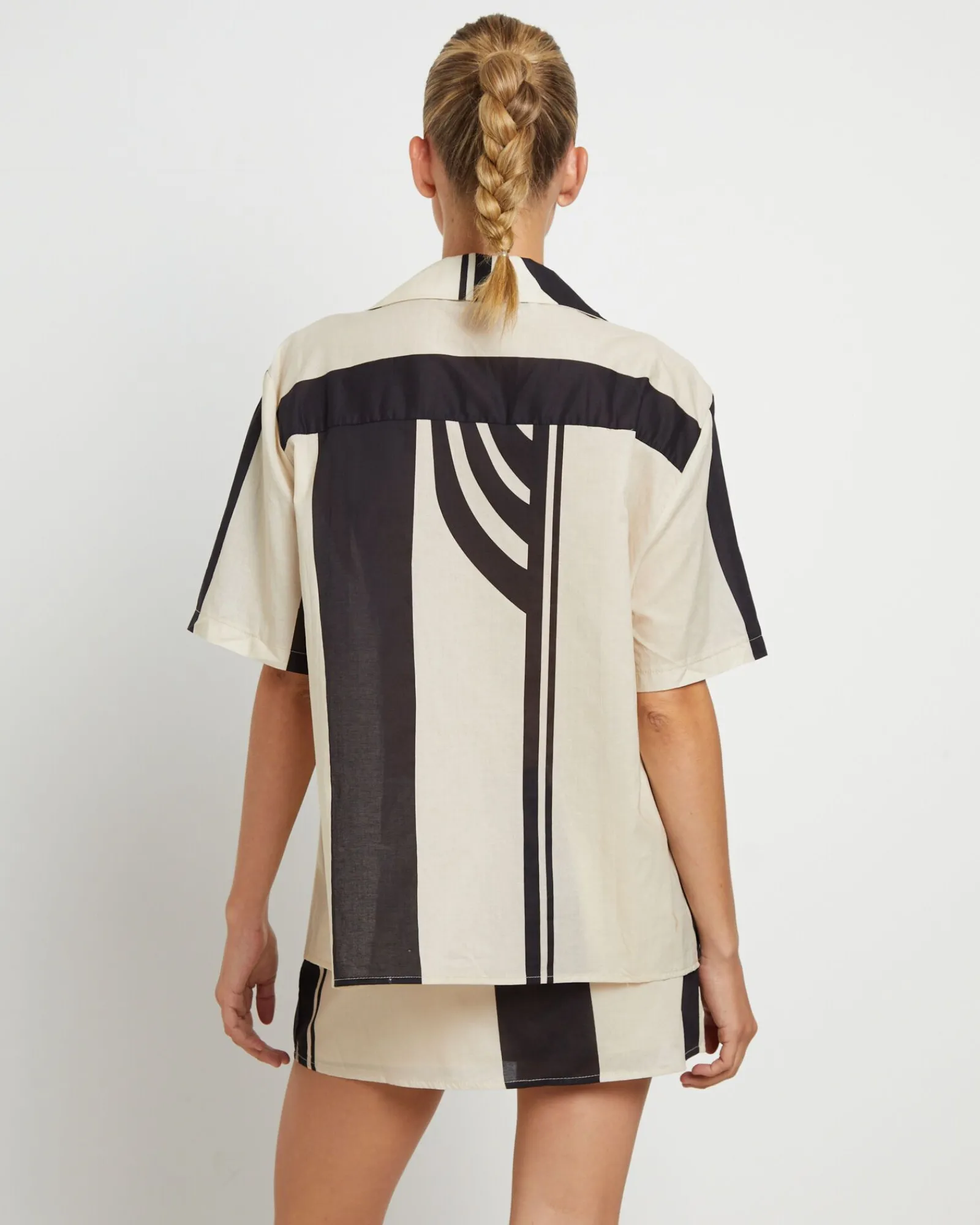 alba_short_sleeve_shirt_i_1.webp Online SNDYS Alba Short Sleeve Shirt In Black Print