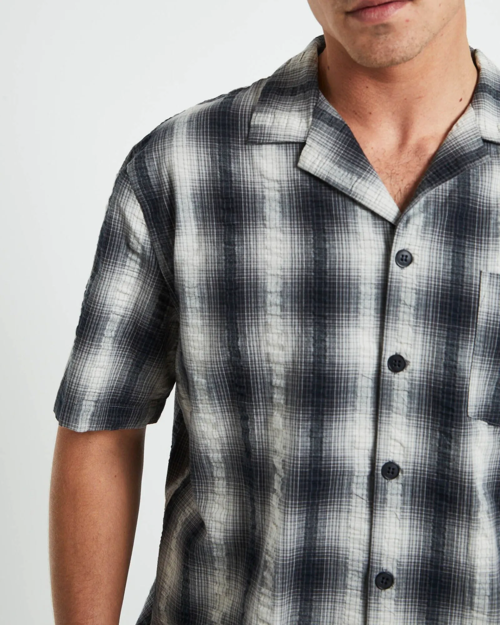 aura_check_short_sleeve_s_5.webp Store BLACK NOISE WHITE RAIN Aura Check Short Sleeve Shirt In Hombre Grey