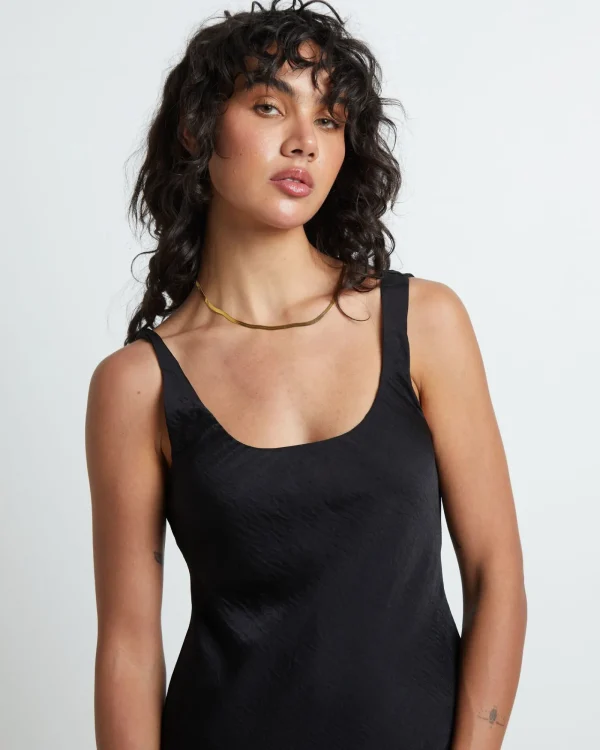 Fashion SNDYS Avada Maxi Dress