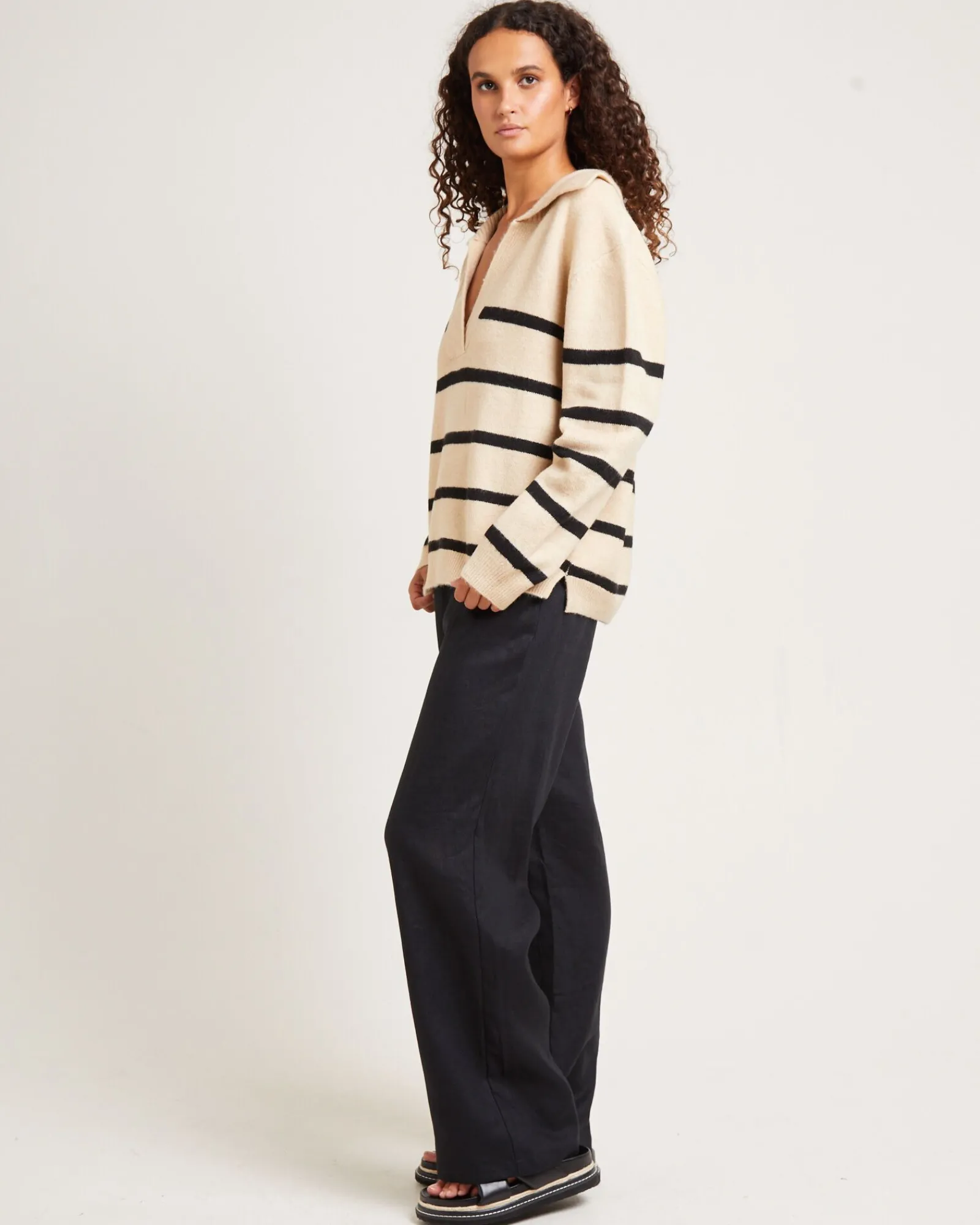 avari_knit_lounge_polo_ju_3.webp Shop SUBTITLED Avari Knit Lounge Polo Jumper Oat