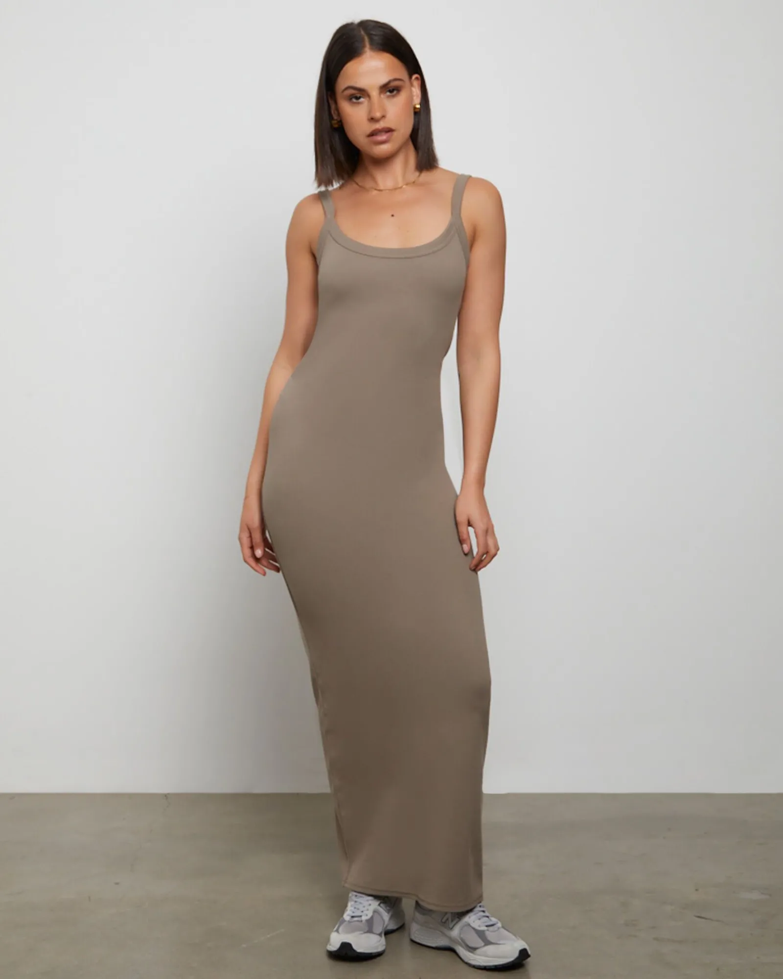 backless_midi_dress_in_br_0.webp Fashion GENERAL PANTS CO. BASICS Backless Midi Dress In Brown