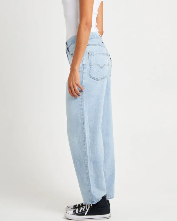 New LEVIS Baggy Dad Make A Difference