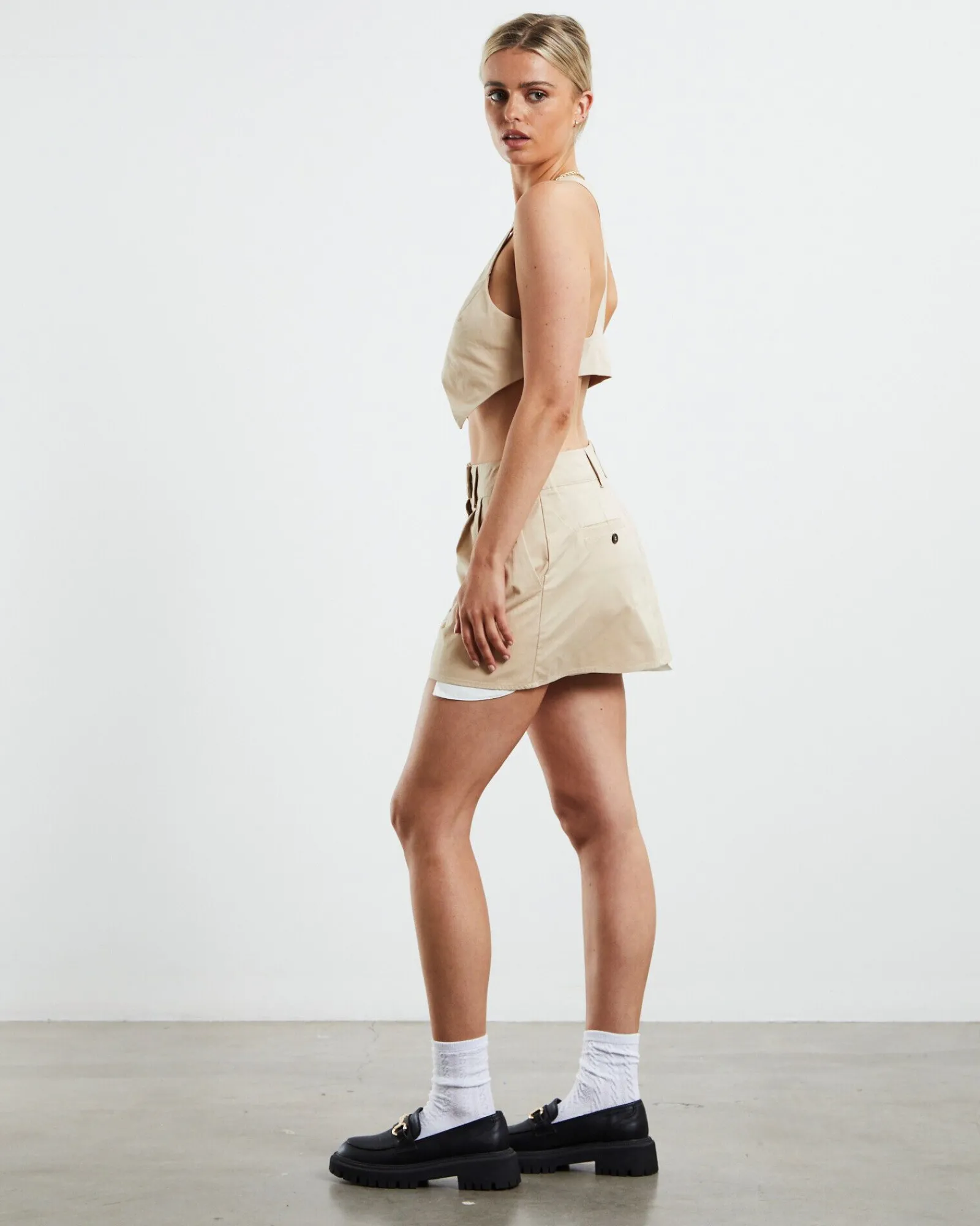 bells_vest_beige_4.webp Flash Sale SNDYS Bells Vest Beige