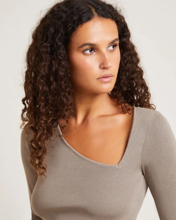 Hot ALICE IN THE EVE Bianka Cut Out Compact Knit Top