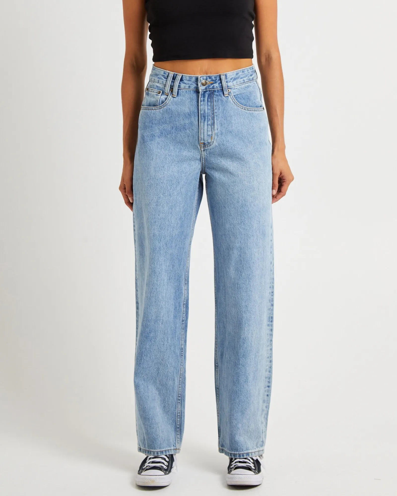bobby_baggy_dad_jeans_isl_0.webp Fashion INSIGHT Bobby Baggy Dad Jeans Island Blue