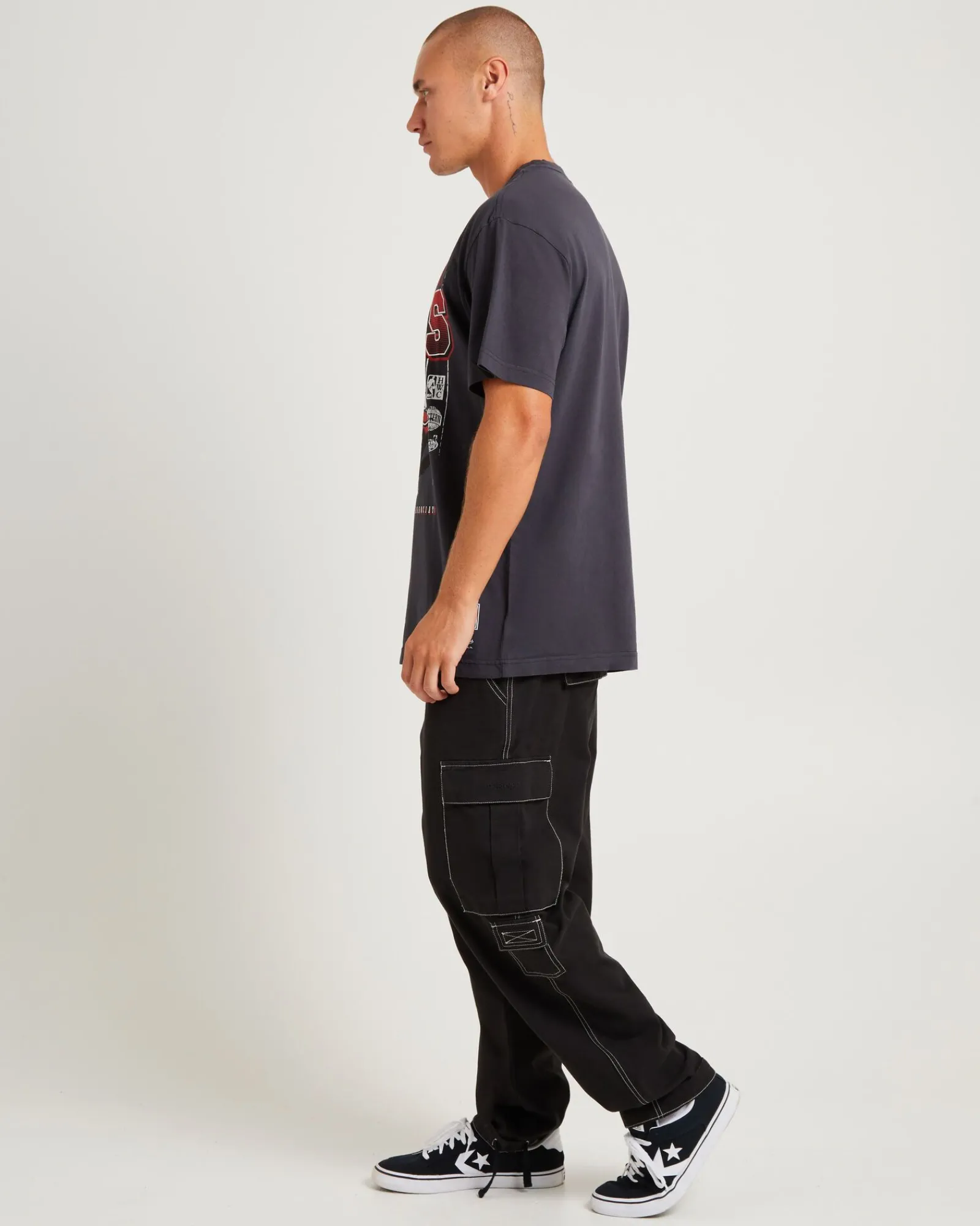 brush_off__bulls_short_sl_3.webp Best MITCHELL & NESS Brush Off 2.0 Bulls Short Sleeve T-Shirt Faded Black