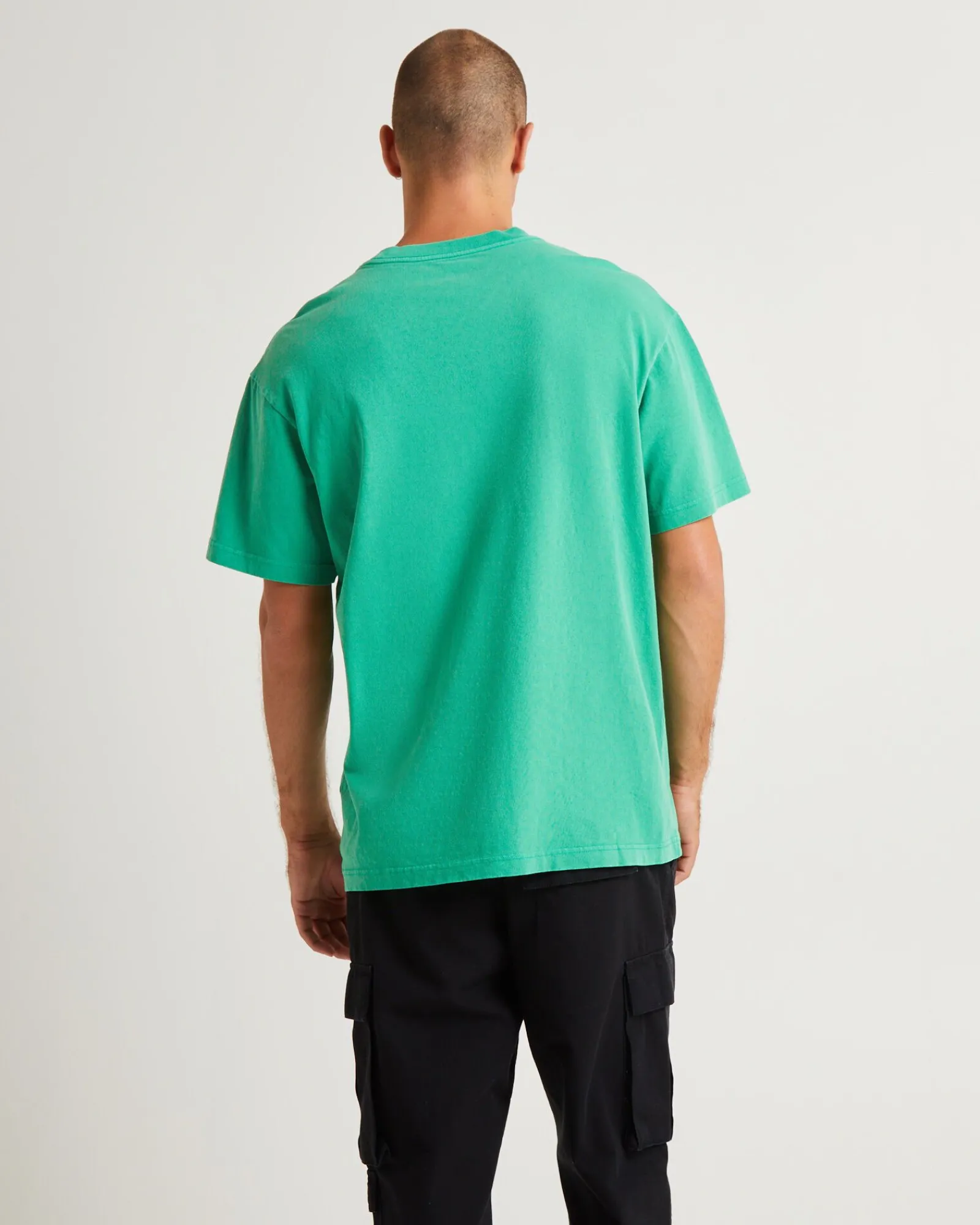 brush_off__celtics_tshirt_1.webp Flash Sale MITCHELL & NESS Brush Off 2.0 Celtics T-Shirt Green