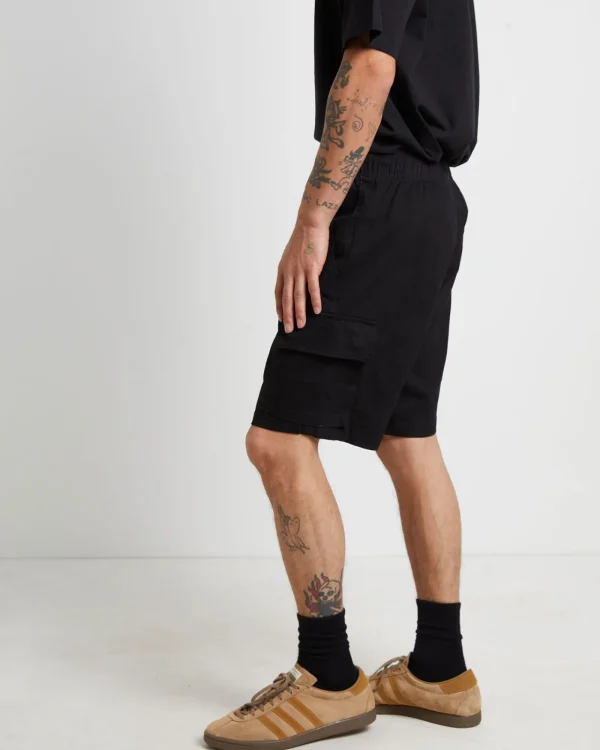 Outlet TAIKAN Cargo Shorts In Black