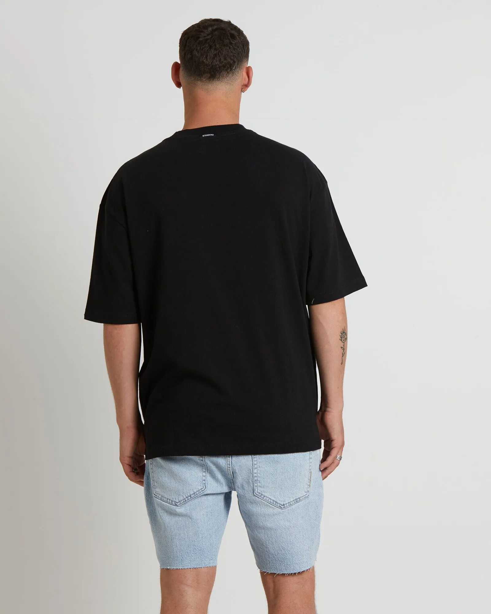 choked_short_sleeve_tshir_1.webp Cheap STANDARD JEAN CO Choked Short Sleeve T-Shirt In Black