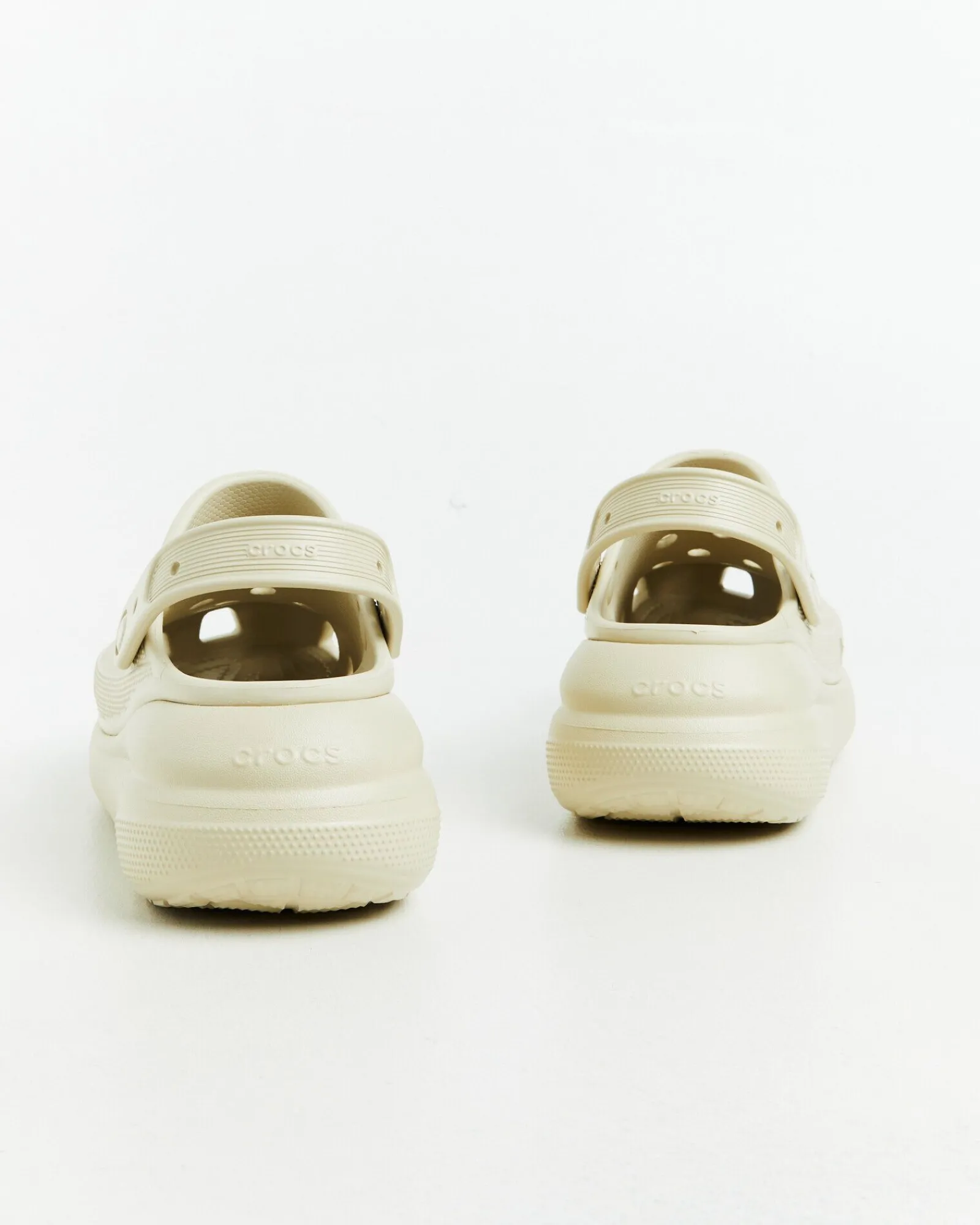 classic_crush_clogs_bone_5.webp Hot CROCS Classic Crush Clogs Bone