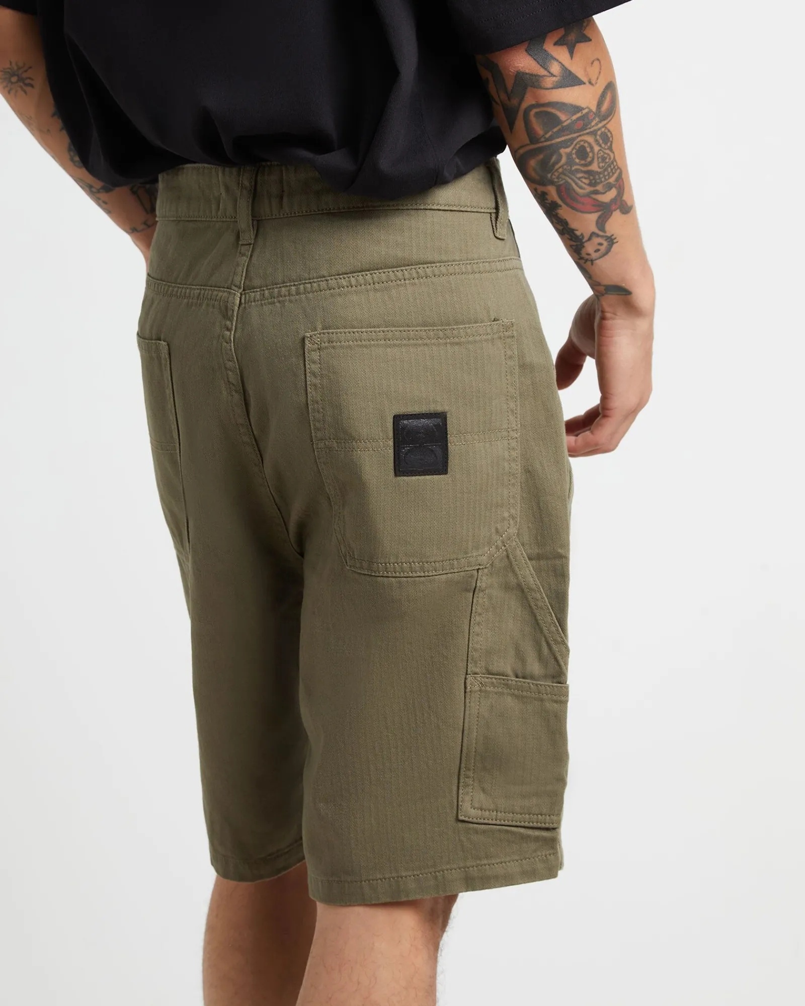 distent_walkshorts_in_cad_5.webp Cheap FORMER Distent Walkshorts In Cadet Green