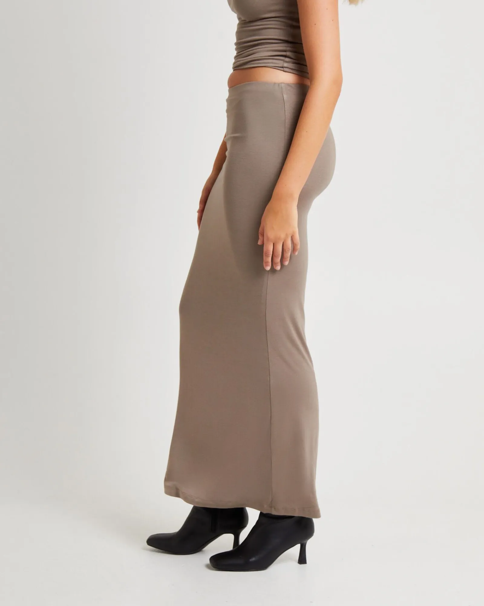 dom_slinky_hipster_maxi_s_3-1.webp Hot ALICE IN THE EVE Dom Slinky Hipster Maxi Skirt