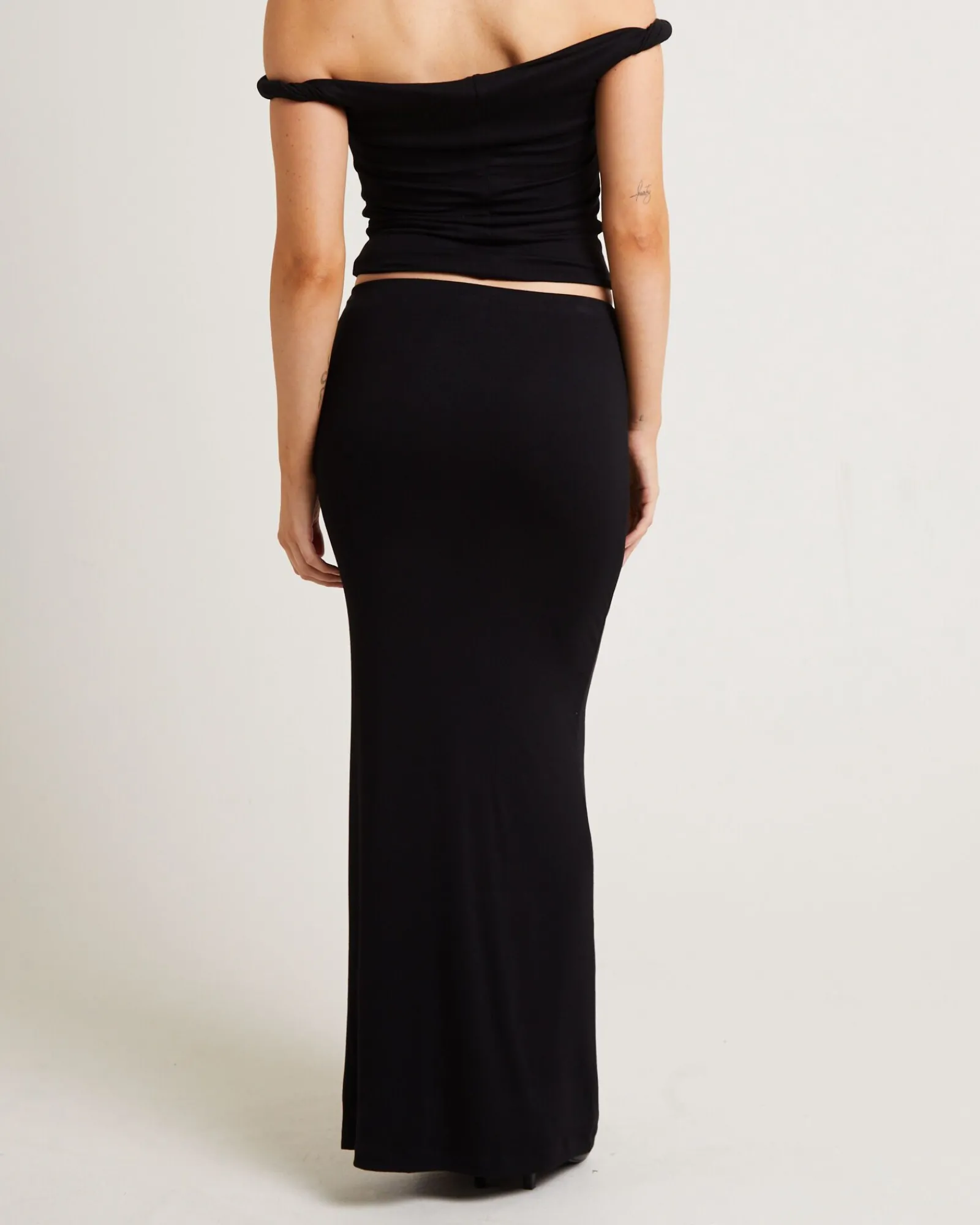 dom_slinky_hipster_maxi_s_3.webp Clearance ALICE IN THE EVE Dom Slinky Hipster Maxi Skirt
