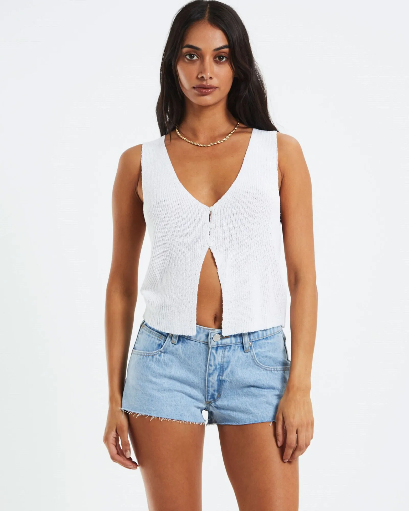 elena_knit_rib_vest_white_1.webp New SUBTITLED Elena Knit Rib Vest White
