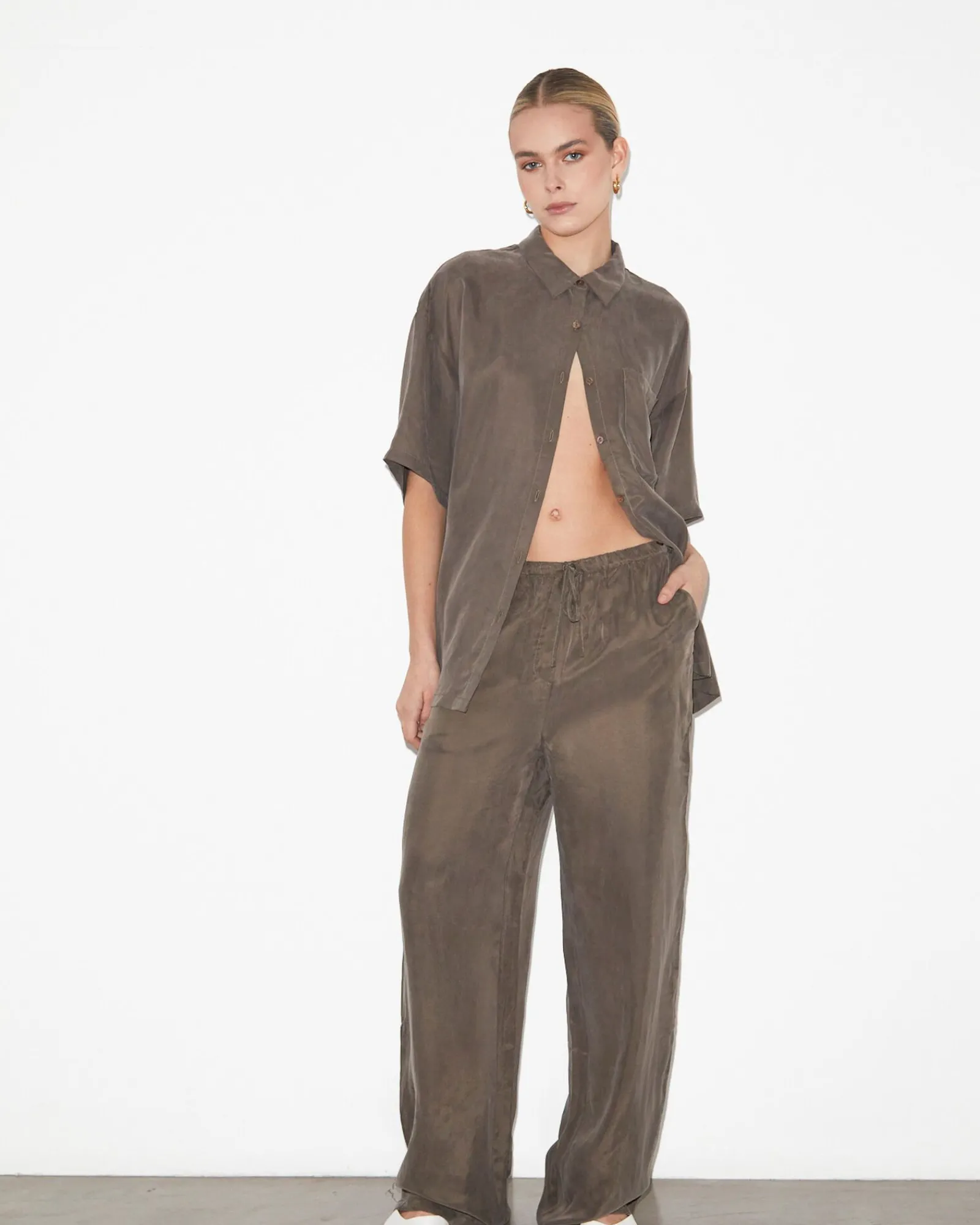 ember_silky_jacquard_pj_p_0.webp Discount STUDIO Ember Silky Jacquard Pj Pants In Coffee Brown