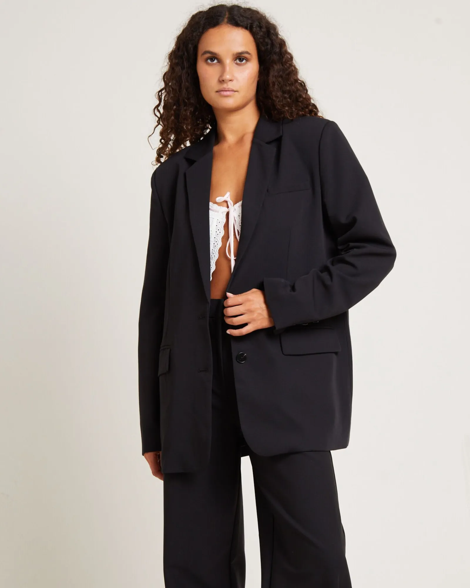 evie_boyfriend_blazer_0.webp Fashion ALICE IN THE EVE Evie Boyfriend Blazer