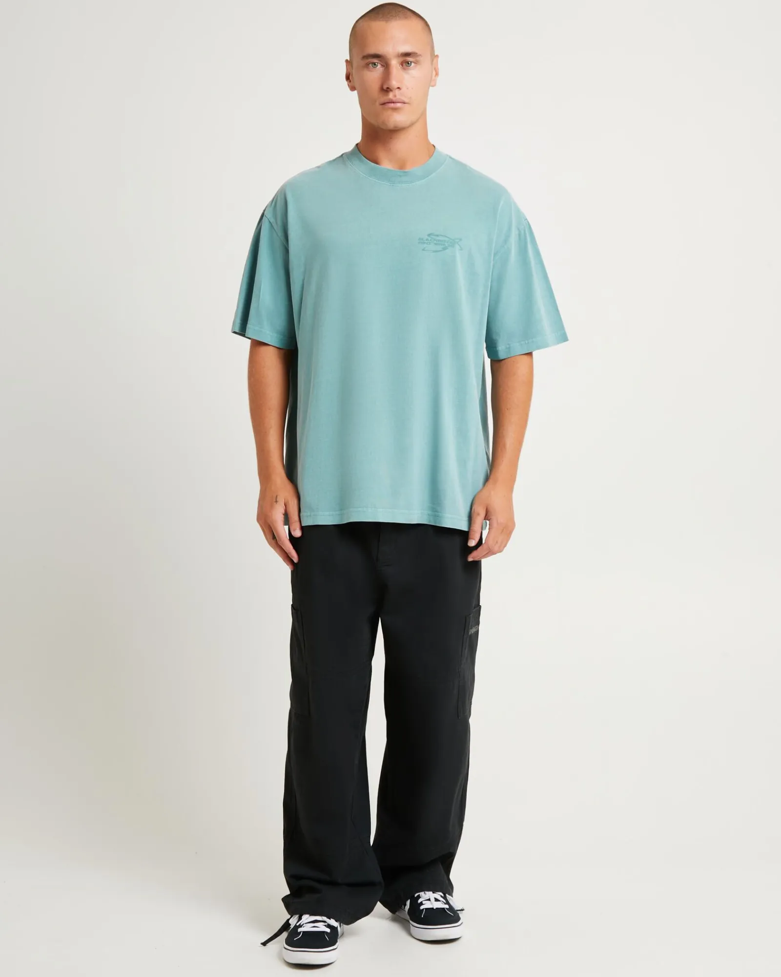 facility_short_sleeve_tsh_2.webp Sale BLACK NOISE WHITE RAIN Facility Short Sleeve T-Shirt