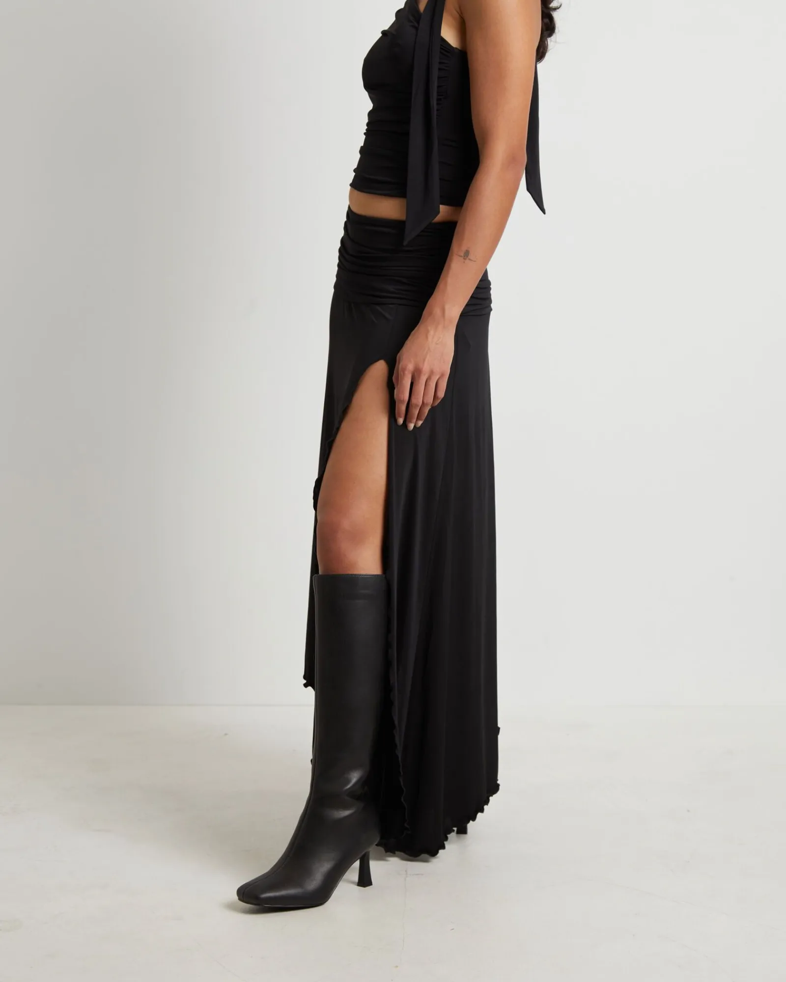 florence_fairy_hem_maxi_s_3.webp Online ALICE IN THE EVE Florence Fairy Hem Maxi Skirt In Black