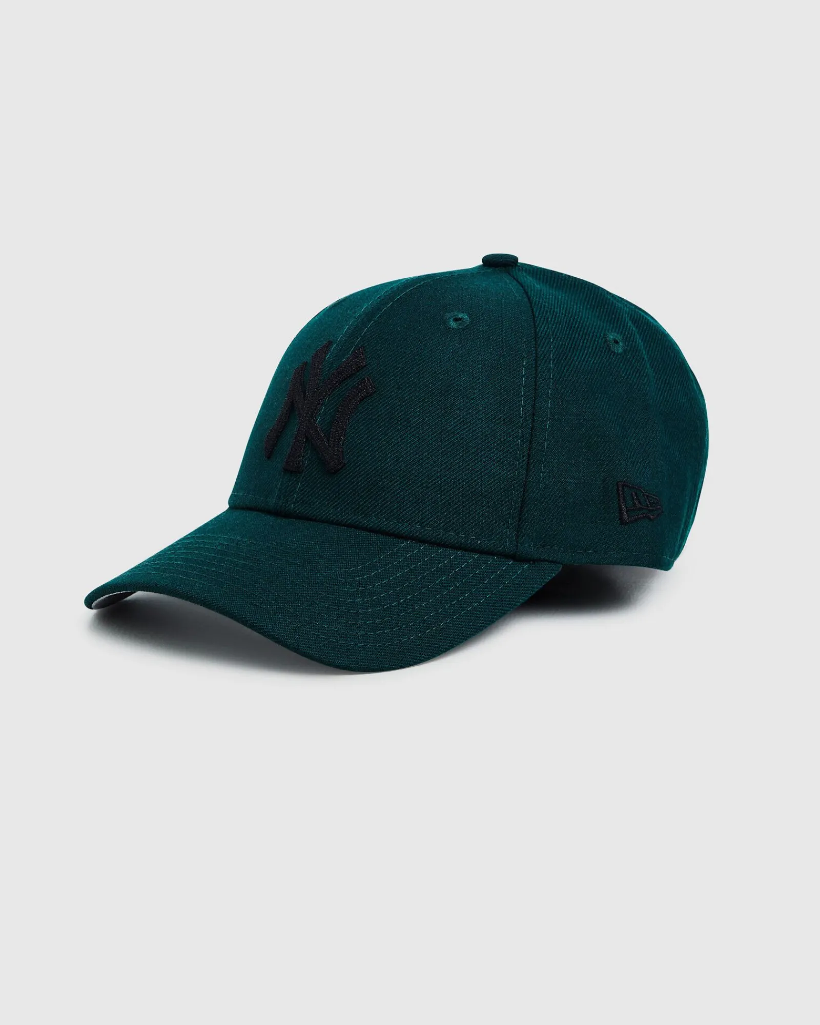 forty_new_york_yankees_ca_3.webp Fashion NEW ERA 9Forty New York Yankees Cap Dark Green