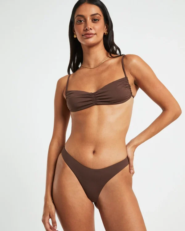 New SUBTITLED Gather Front Top In Coffee Brown