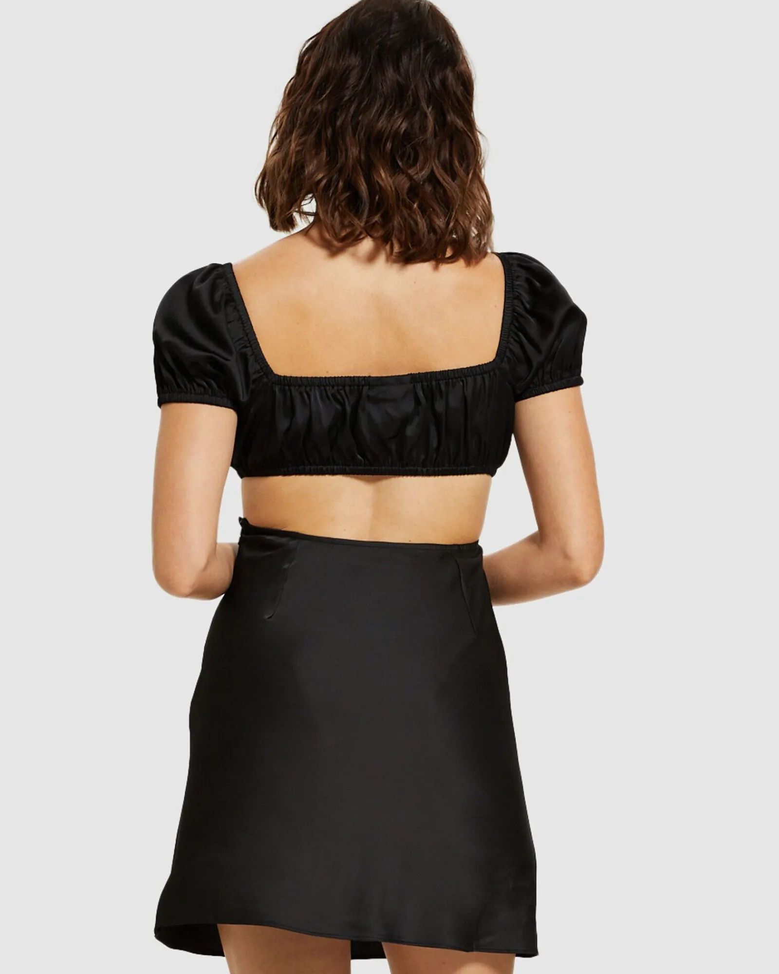 gisele_satin_puff_sleeve__1.webp Outlet ALICE IN THE EVE Gisele Satin Puff Sleeve Dress Black