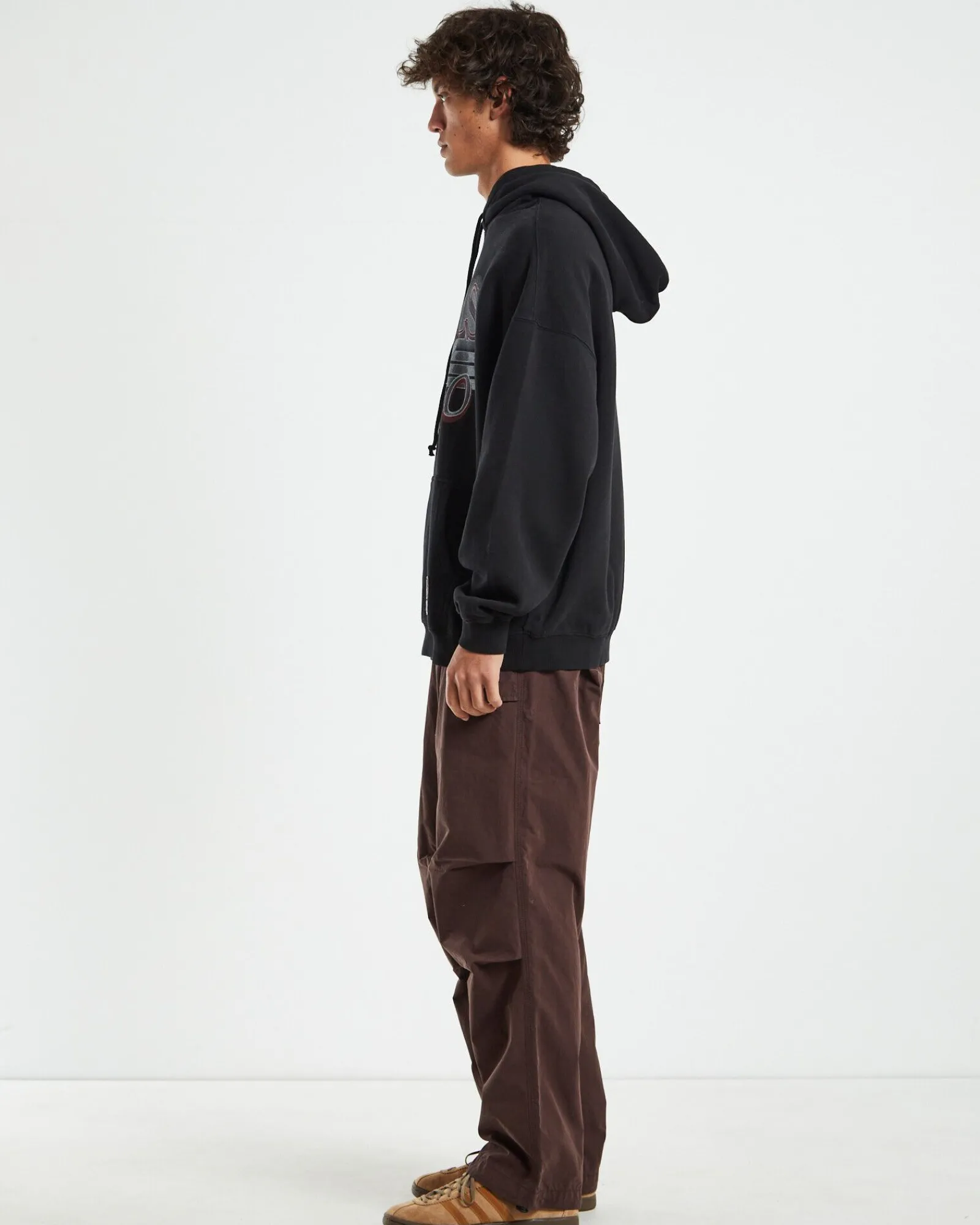 glow_arch_hoodie_chicago__3.webp Online MITCHELL & NESS Glow Arch Hoodie Chicago Bulls Faded Black