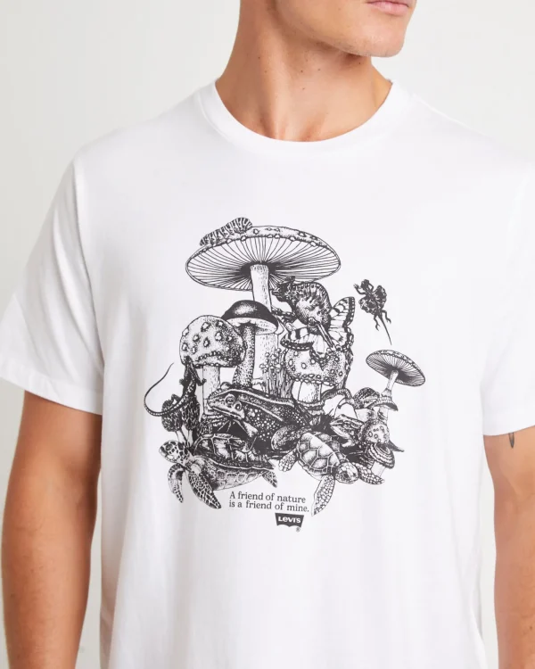 Best LEVIS Graphic Crewneck Short Sleeve T-Shirt In Friend Of Nature White