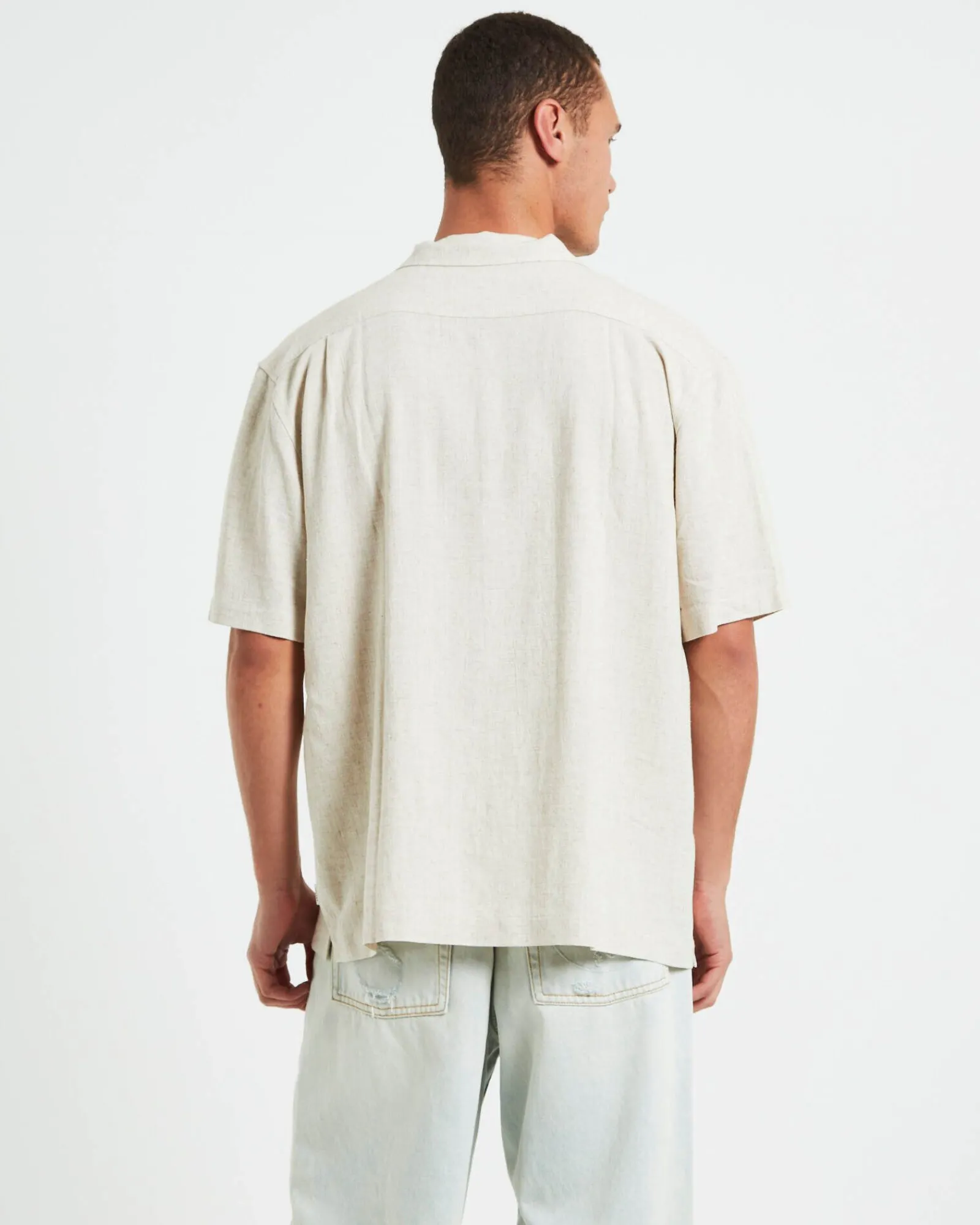harrison_linen_short_slee_1.webp Sale ARVUST Harrison Linen Short Sleeve Resort Shirt In Natural