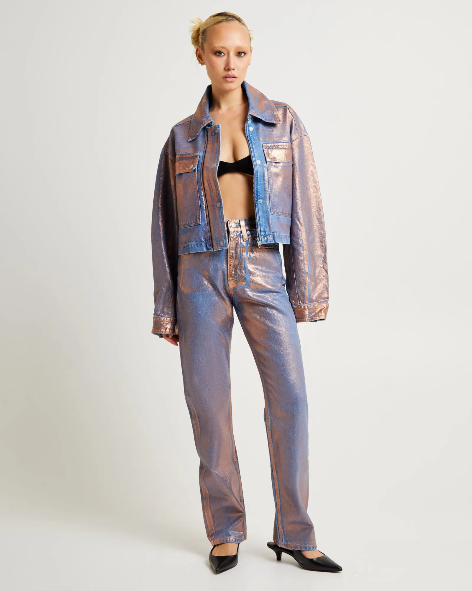 high_rise_straight_metall_0.webp Sale CALVIN KLEIN High Rise Straight Metallic Jeans