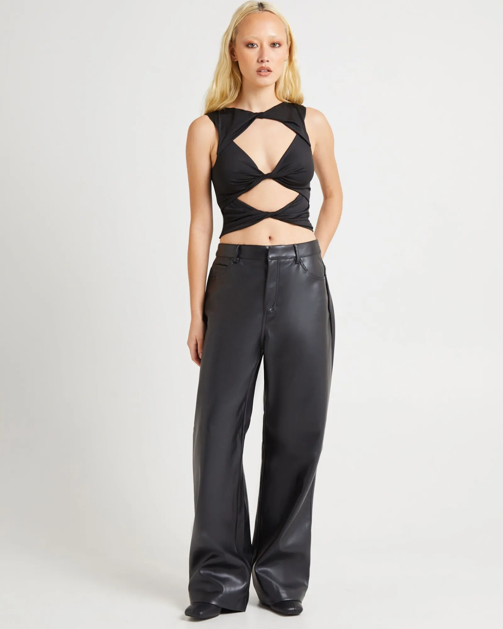 jadey_relaxed_pu_pant_1.webp Best Sale ALICE IN THE EVE Jadey Relaxed Pu Pant