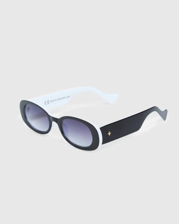 Fashion PETA AND JAIN Jones Sunglasses Black/White