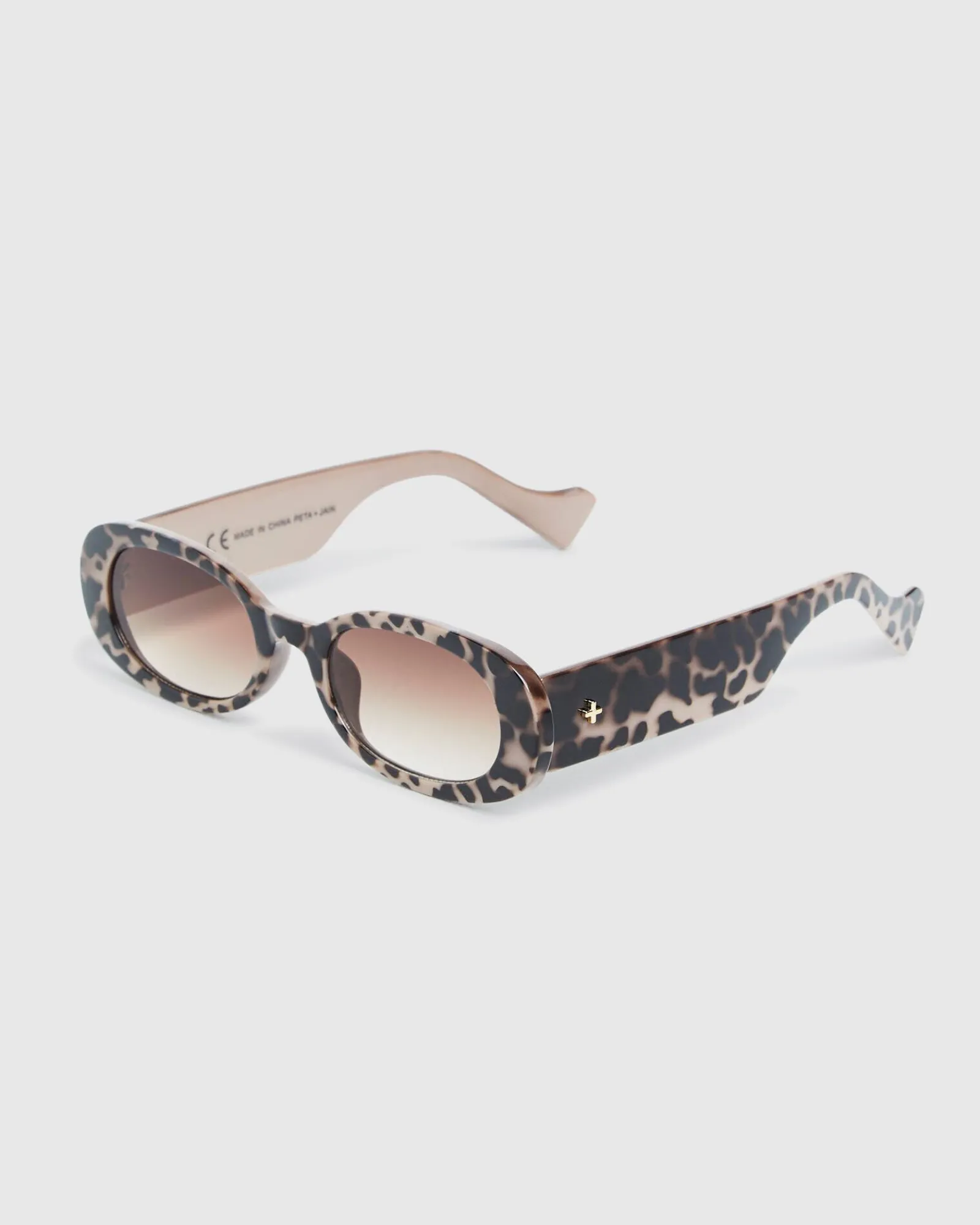 jones_sunglasses_mushroom_2.webp Online PETA AND JAIN Jones Sunglasses Mushroom Leopard