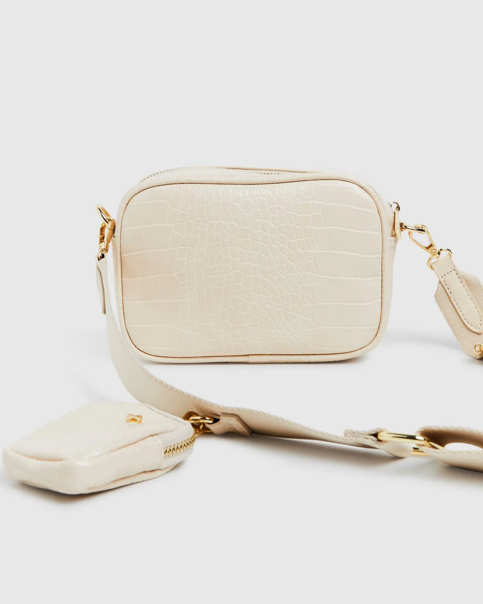 justice_bag_croc_almond_2.webp Outlet PETA AND JAIN Justice Bag Croc Almond