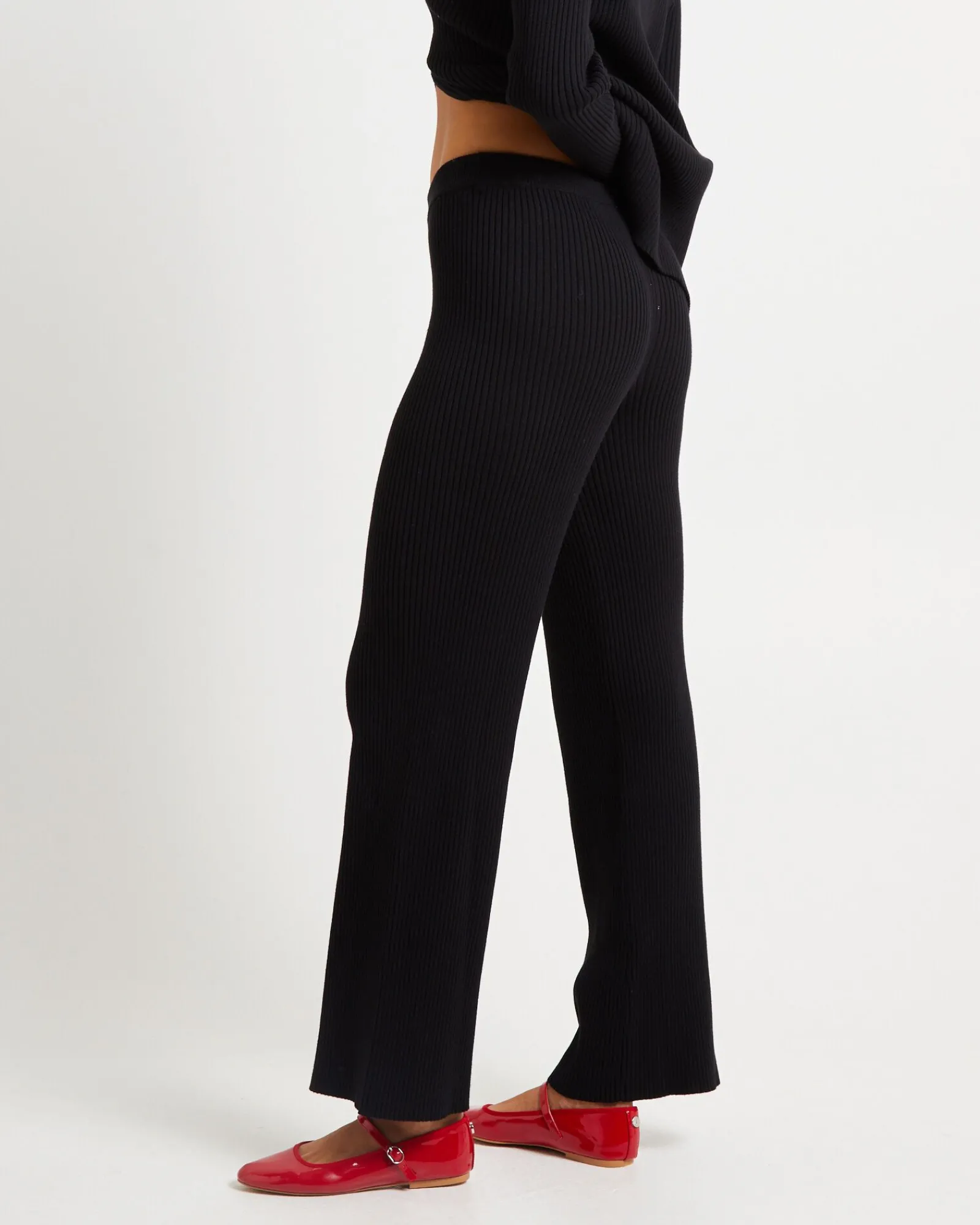 kiah_knit_pants_black_3.webp Store SUBTITLED Kiah Knit Pants Black