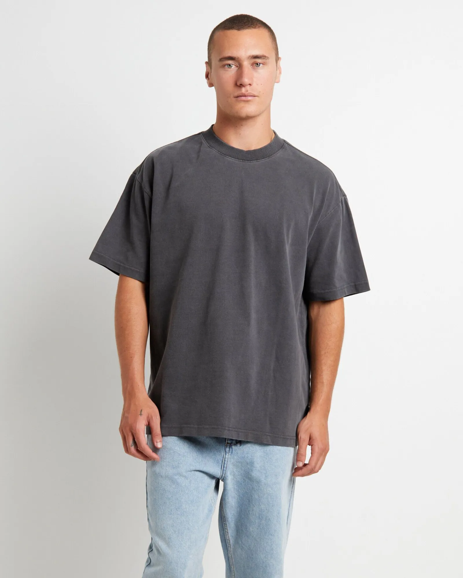 killie_short_sleeve_tshir_0.webp Fashion BLACK NOISE WHITE RAIN Killie Short Sleeve T-Shirt In Pewter Grey