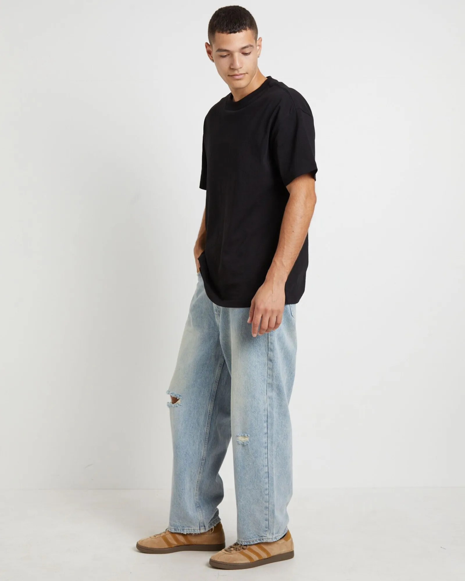 knocker_wide_leg_jeans_in_3.webp Online INSIGHT Knocker Wide Leg Jeans In Tinted Blue Trashed