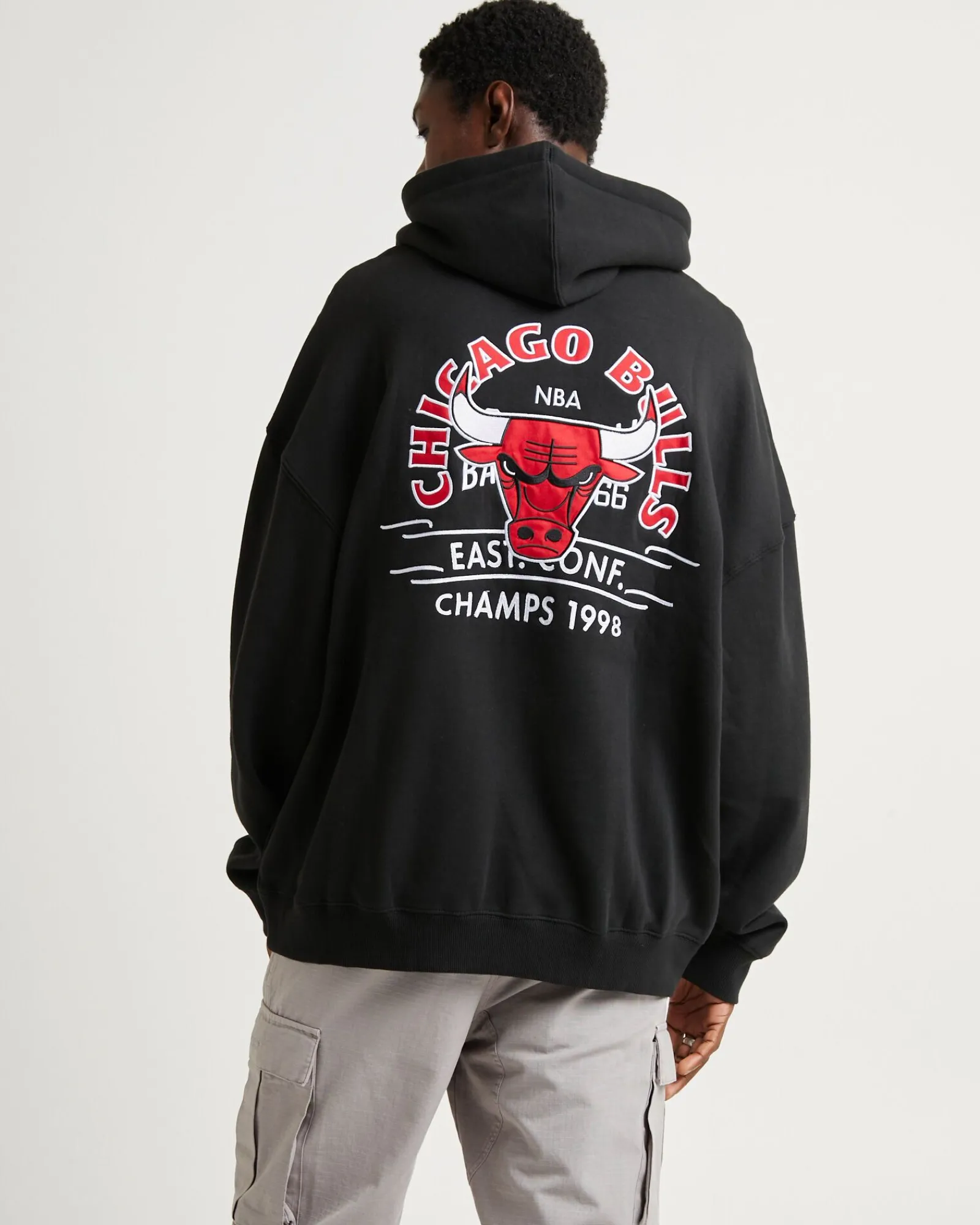letterman_hoodie_bulls_bl_0.webp Best Sale MITCHELL & NESS Letterman Hoodie Bulls Black