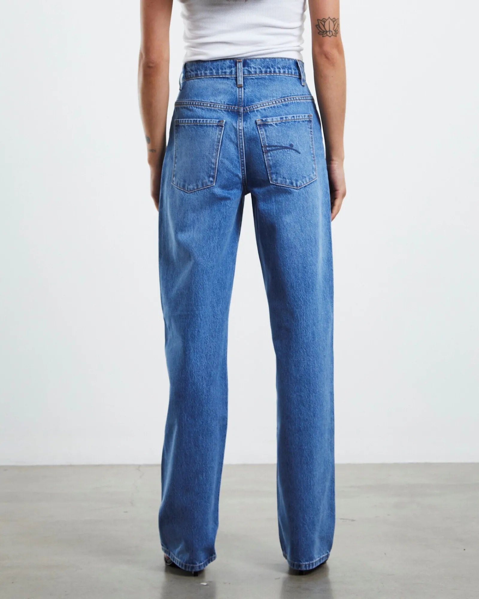 lou_jeans_forever_blue_1.webp Store NOBODY DENIM Lou Jeans Forever Blue