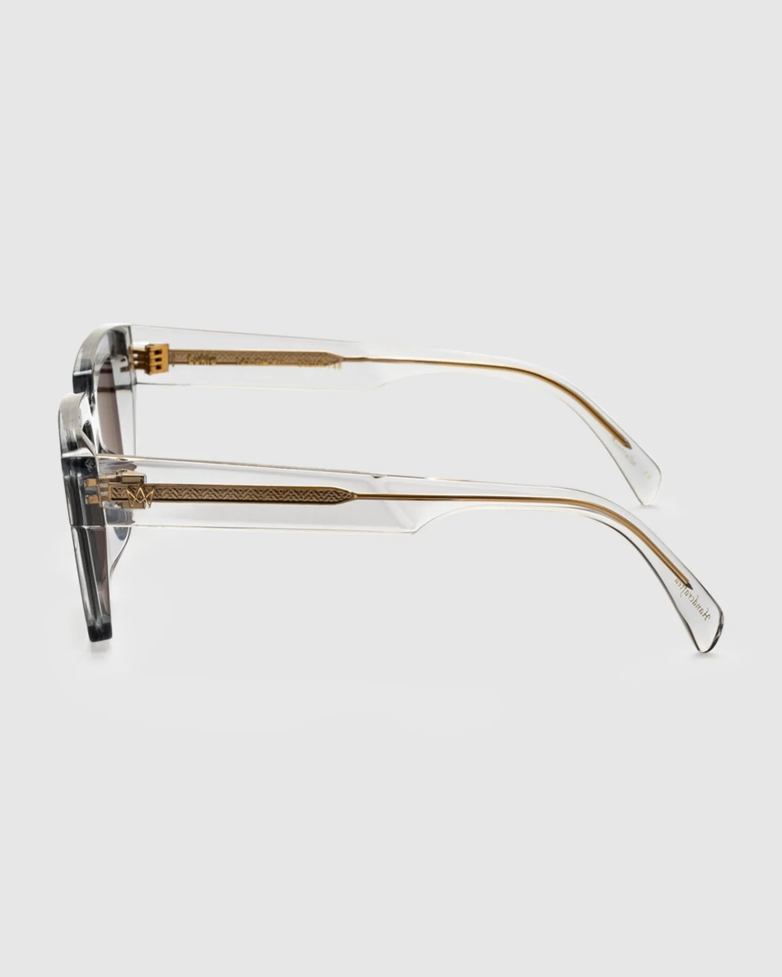 lukie_large_sunglasses_gh_1.webp Cheap AM EYEWEAR Lukie Large Sunglasses Ghost