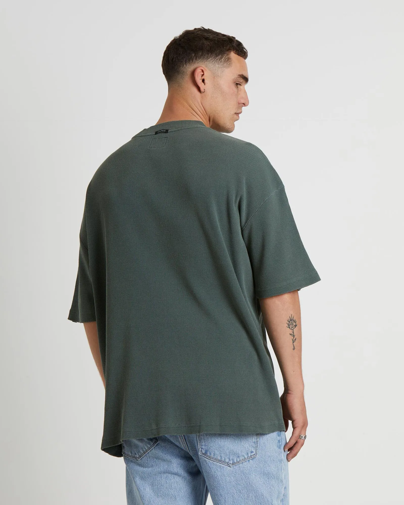 marlo_waffle_short_sleeve_1.webp New STANDARD JEAN CO Marlo Waffle Short Sleeve T-Shirt In Fatigue Green