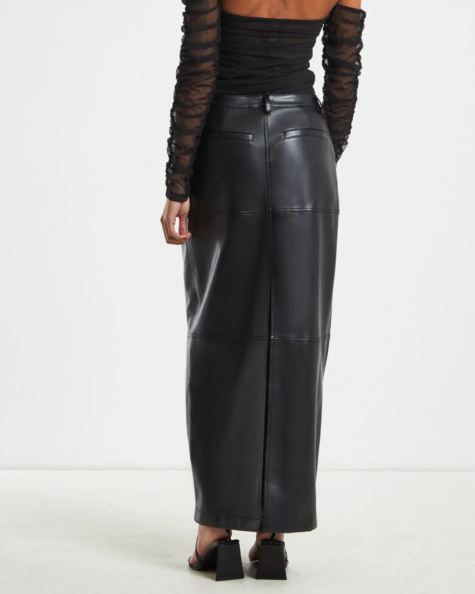 millie_leather_look_maxi__2.webp Hot ALICE IN THE EVE Millie Leather Look Maxi Cargo Skirt Black