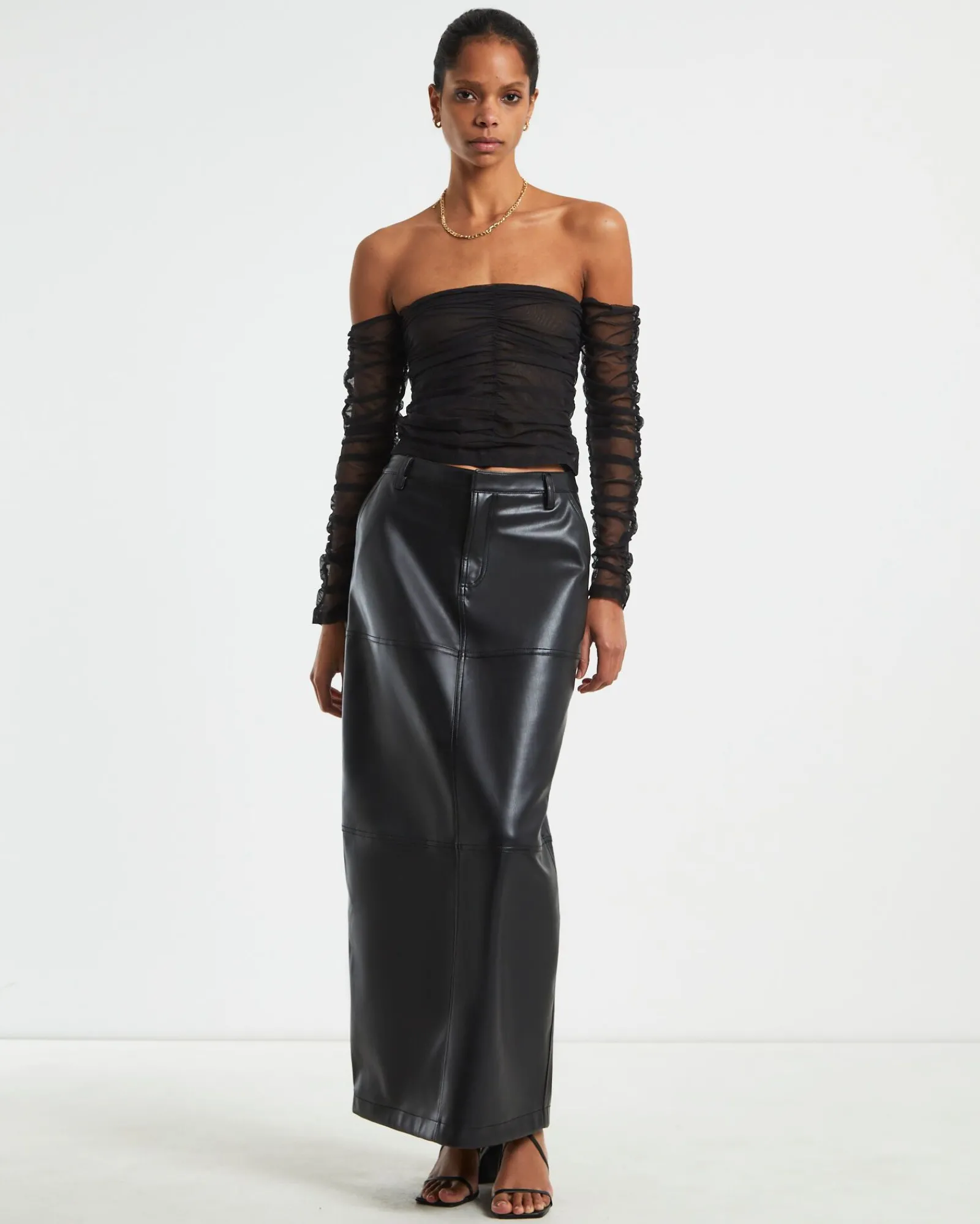 millie_leather_look_maxi__3.webp Hot ALICE IN THE EVE Millie Leather Look Maxi Cargo Skirt Black