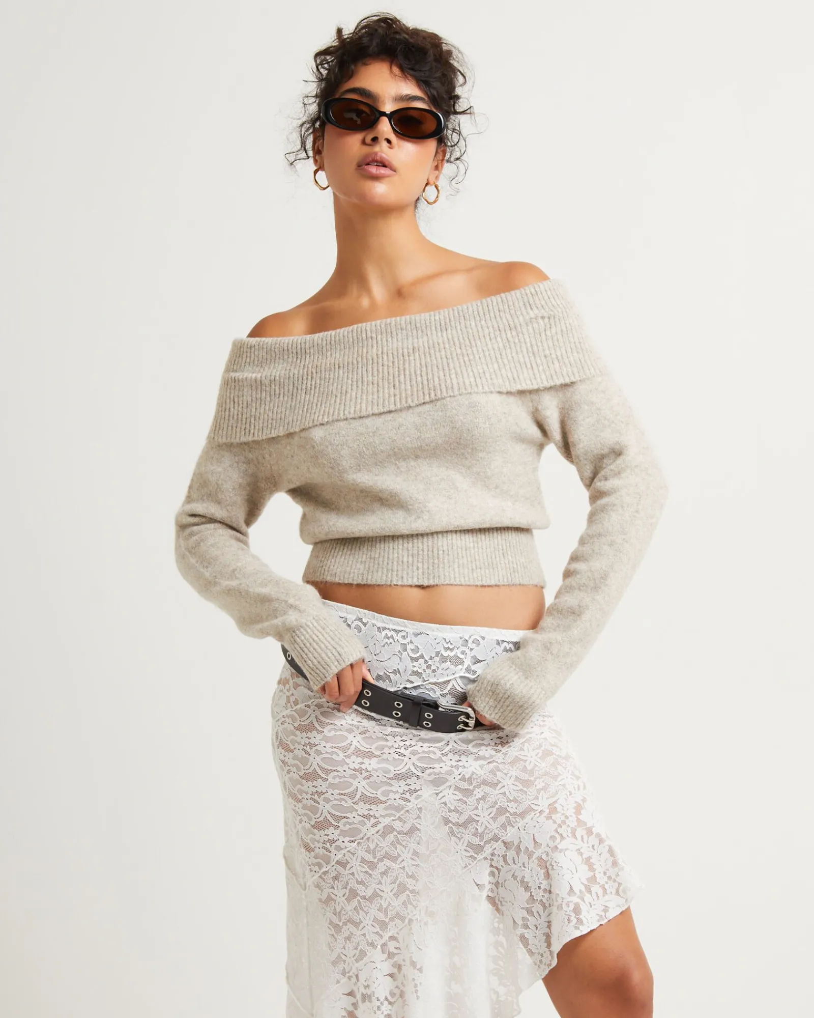 milly_off_shoulder_knit_0-1.webp Shop ALICE IN THE EVE Milly Off Shoulder Knit