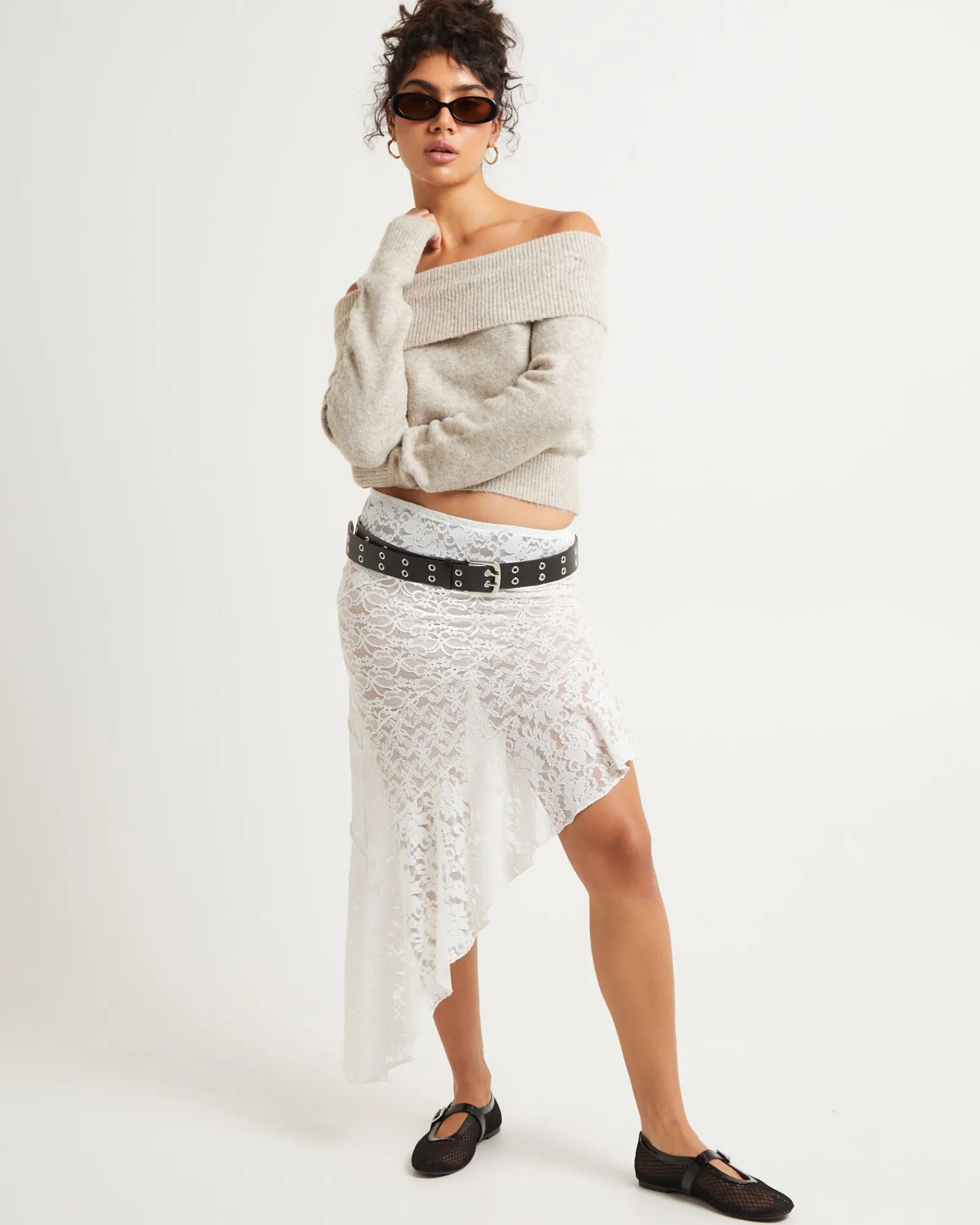 milly_off_shoulder_knit_2-1.webp Shop ALICE IN THE EVE Milly Off Shoulder Knit