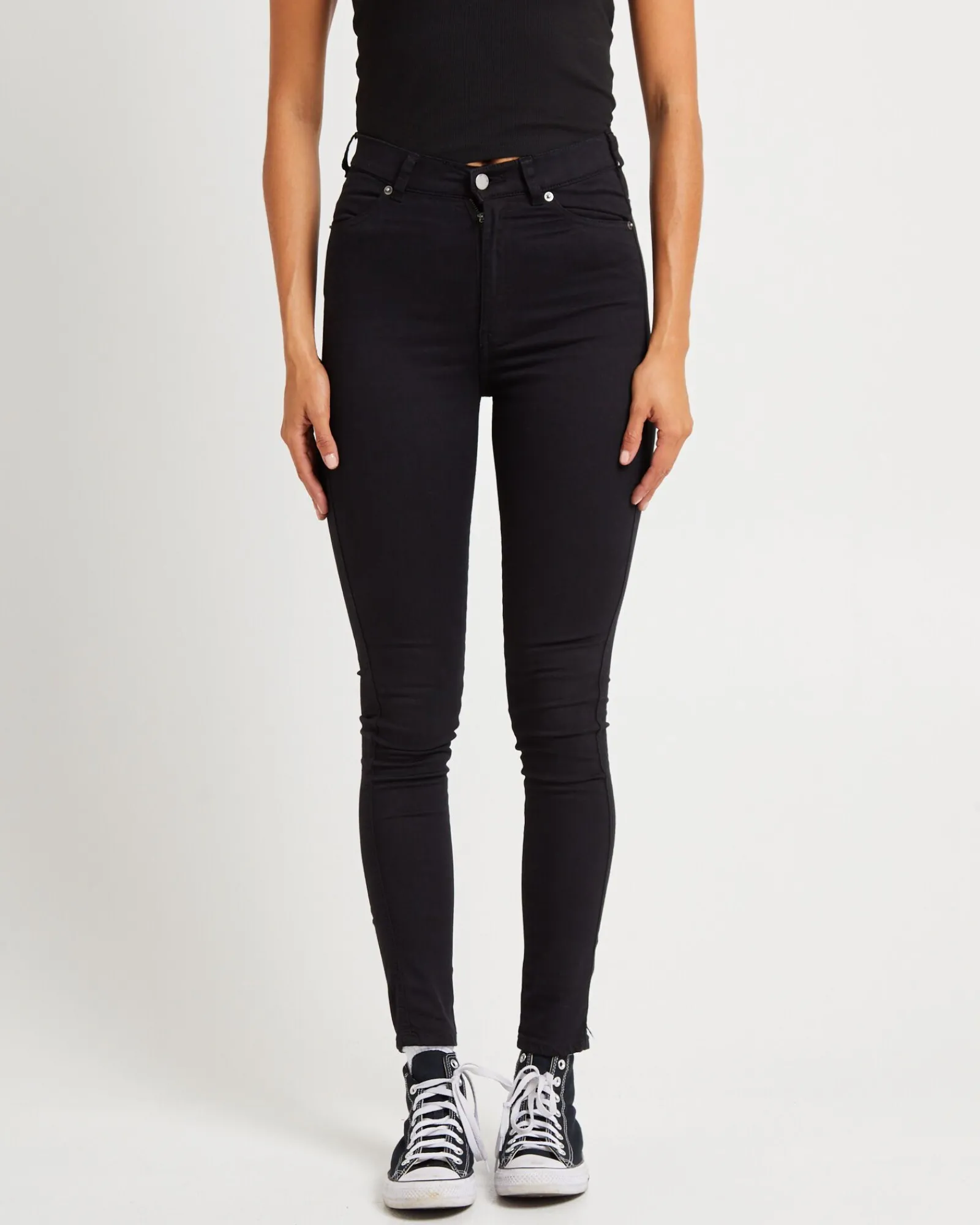 moxy_jeans_black_0.webp Cheap DR DENIM Moxy Jeans Black