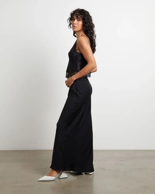 Clearance STUDIO Nadia Lace Framed Cami In Black