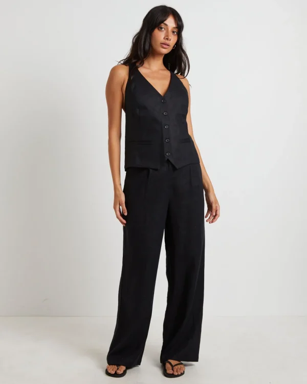 Store SUBTITLED Naomi Linen Halter Vest In Black