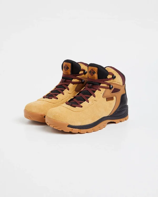 Flash Sale COLUMBIA Newton Ridge Boots