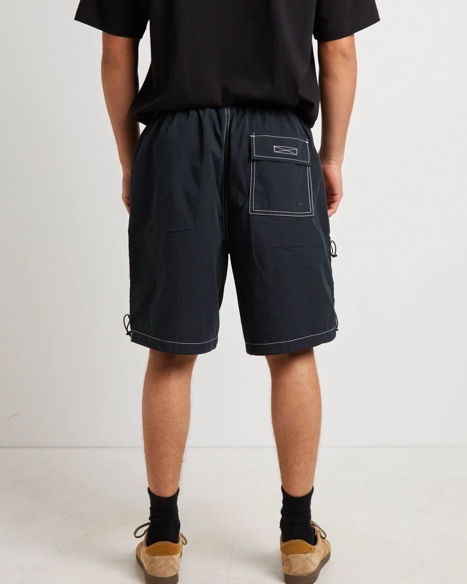parachute_shorts_in_petro_1.webp Cheap BLACK NOISE WHITE RAIN Parachute Shorts In Petrol Navy