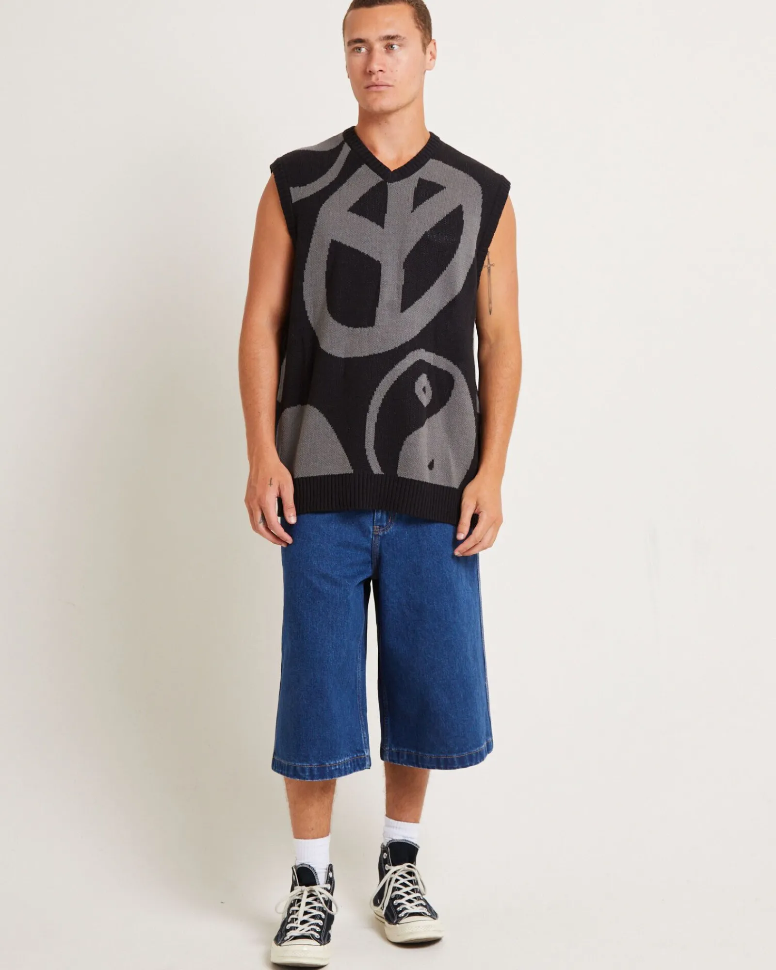 peace_corp_knitted_vest_i_2.webp Hot SPENCER PROJECT Peace Corp Knitted Vest In Black